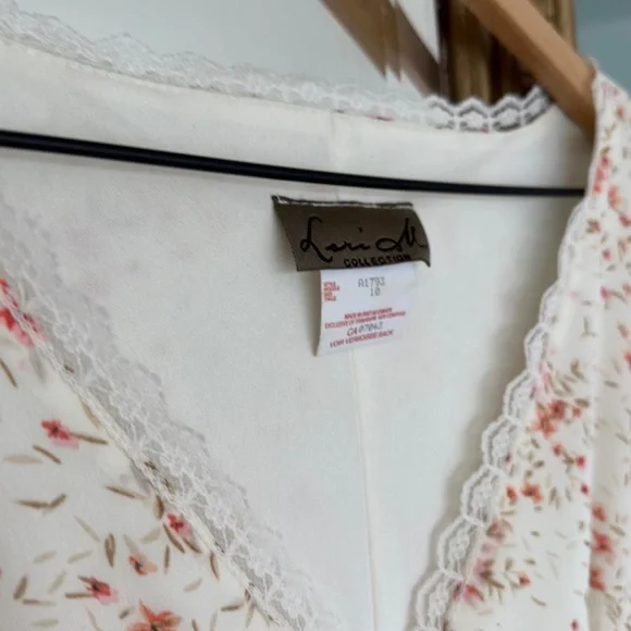 90s Vintage midi dainty floral dress 🤍🍋 - Picture 7 of 10